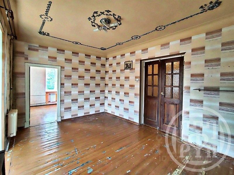 Продажа 3-комн квартиры на вторичном рынке Кировск, улица Кирова, 22