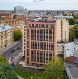 Продажа 4-комн квартиры на вторичном рынке ул Курляндская,  д. 10-12