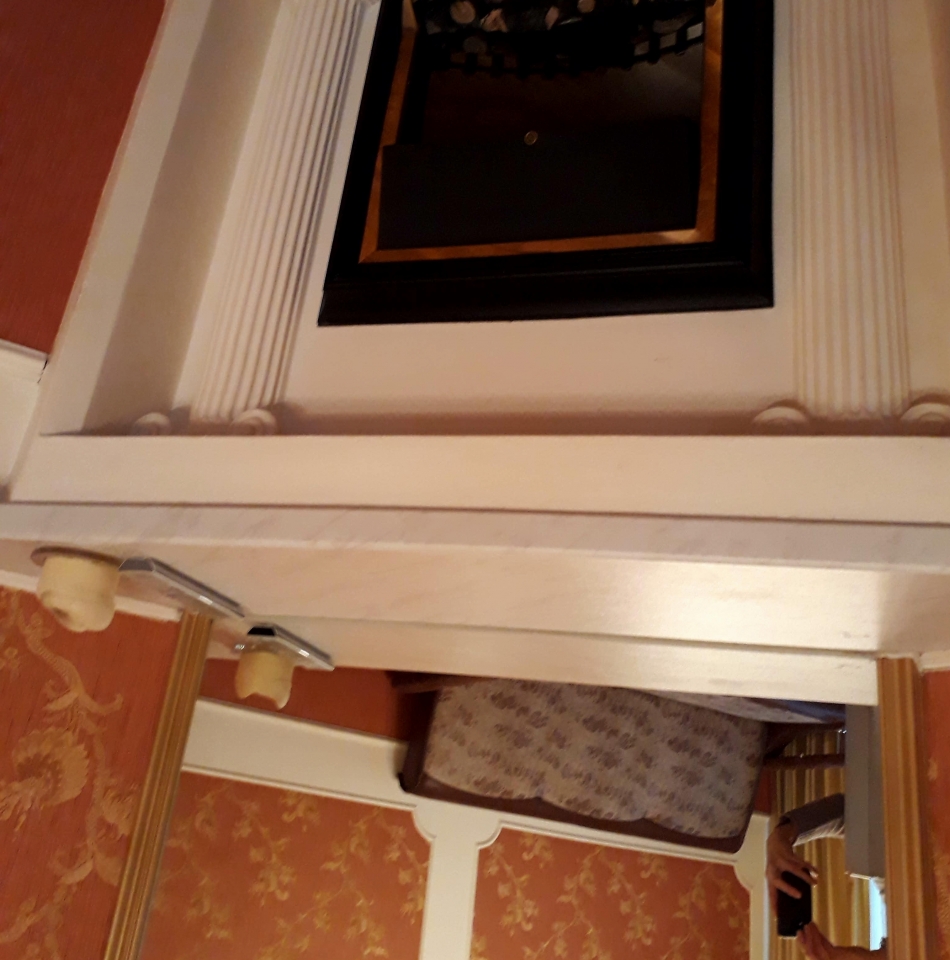 Аренда 2-комн квартиры на вторичном рынке Кутузова наб ,  д. 30