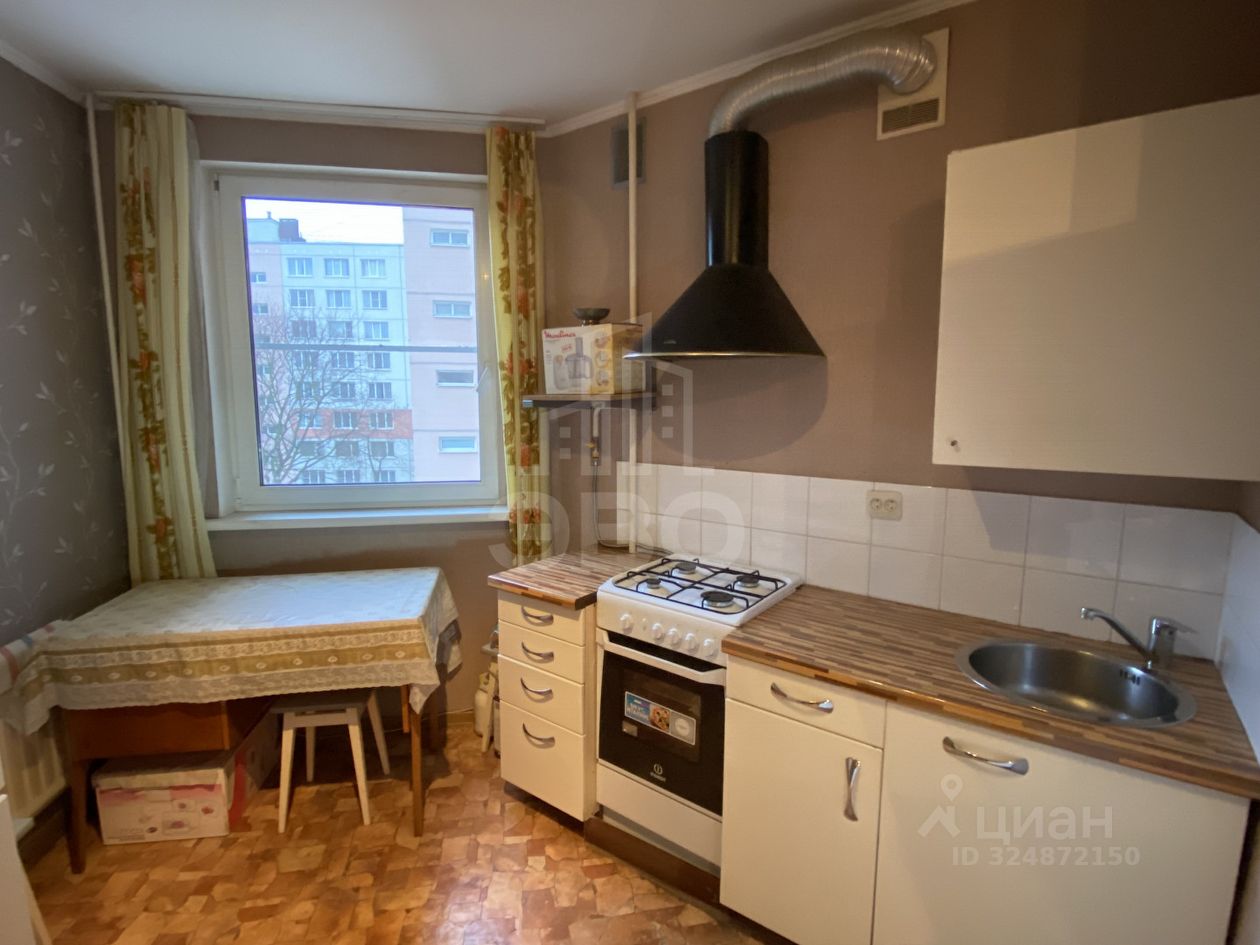 Продажа 1-комн квартиры на вторичном рынке Будапештская улица, 14К1