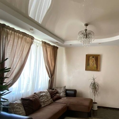 3-комн квартира Парашютная улица, 52