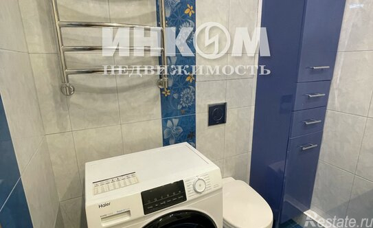 Продажа 2-комн квартиры на вторичном рынке Авиаторов, ул Третьяка,  д. 5/11