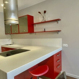 Продажа 1-комн квартиры на вторичном рынке Петрозаводская улица,  д. 13