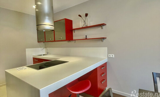 Продажа 1-комн квартиры на вторичном рынке Петрозаводская улица,  д. 13