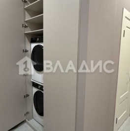 Продажа 3-комн квартиры на вторичном рынке Валовая улица,  д. 8/18