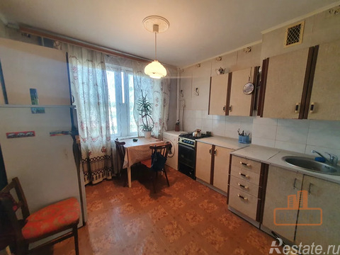 Продажа 2-комн квартиры на вторичном рынке Чехов, Вишневый б-р.,  д. 5