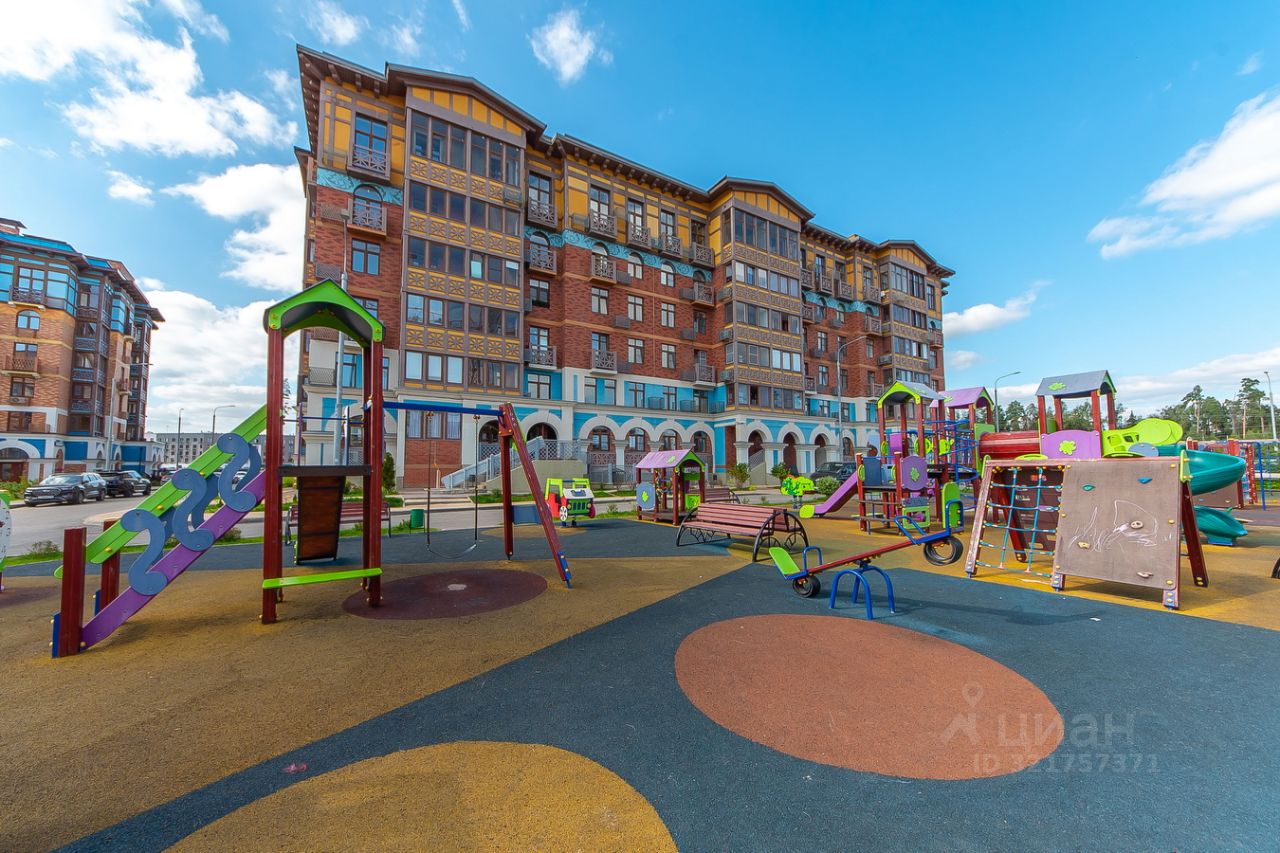 Продажа 2-комн квартиры на вторичном рынке с. Николо-Урюпино, улица Полковника Глазунова, 15