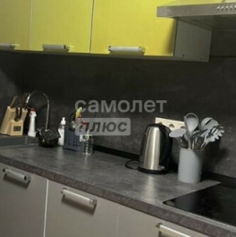 Продажа 2-комн квартиры на вторичном рынке Ангелов переулок,  д. 8