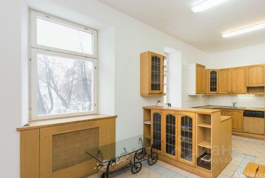 Продажа 3-комн квартиры на вторичном рынке Богословский пер,  д. 3