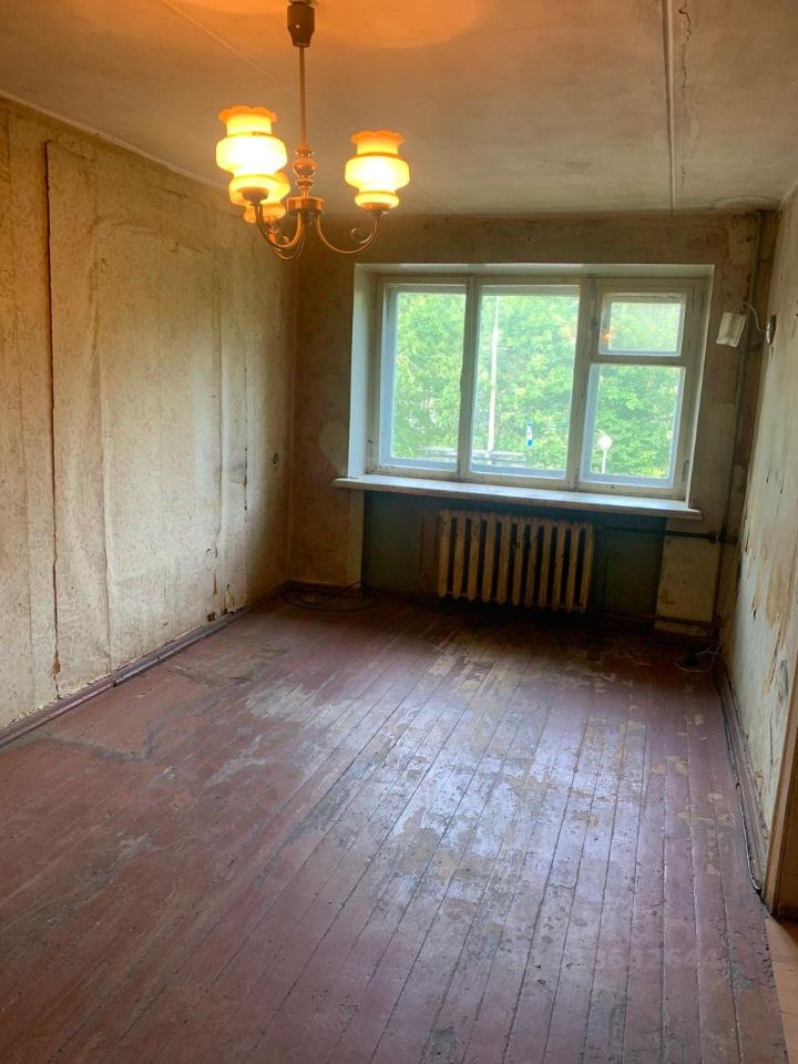 Продажа 2-комн квартиры на вторичном рынке Дубна, улица Мичурина, 7