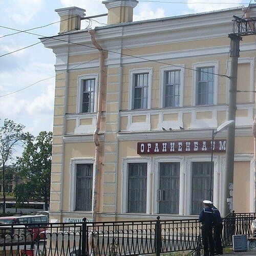 Комната Ломоносов, улица Сафронова, 6