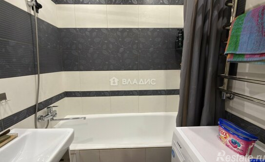 Продажа 1-комн квартиры на вторичном рынке Раменское, ул Гурьева,  д. 1в