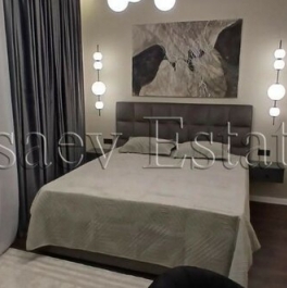 Продажа 4-комн квартиры на вторичном рынке улица Гайдая