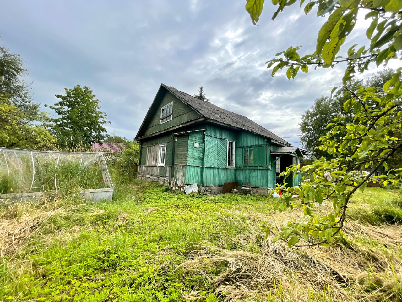 Продажа дома Тайцы городской поселок, улица Октябрьская, 20