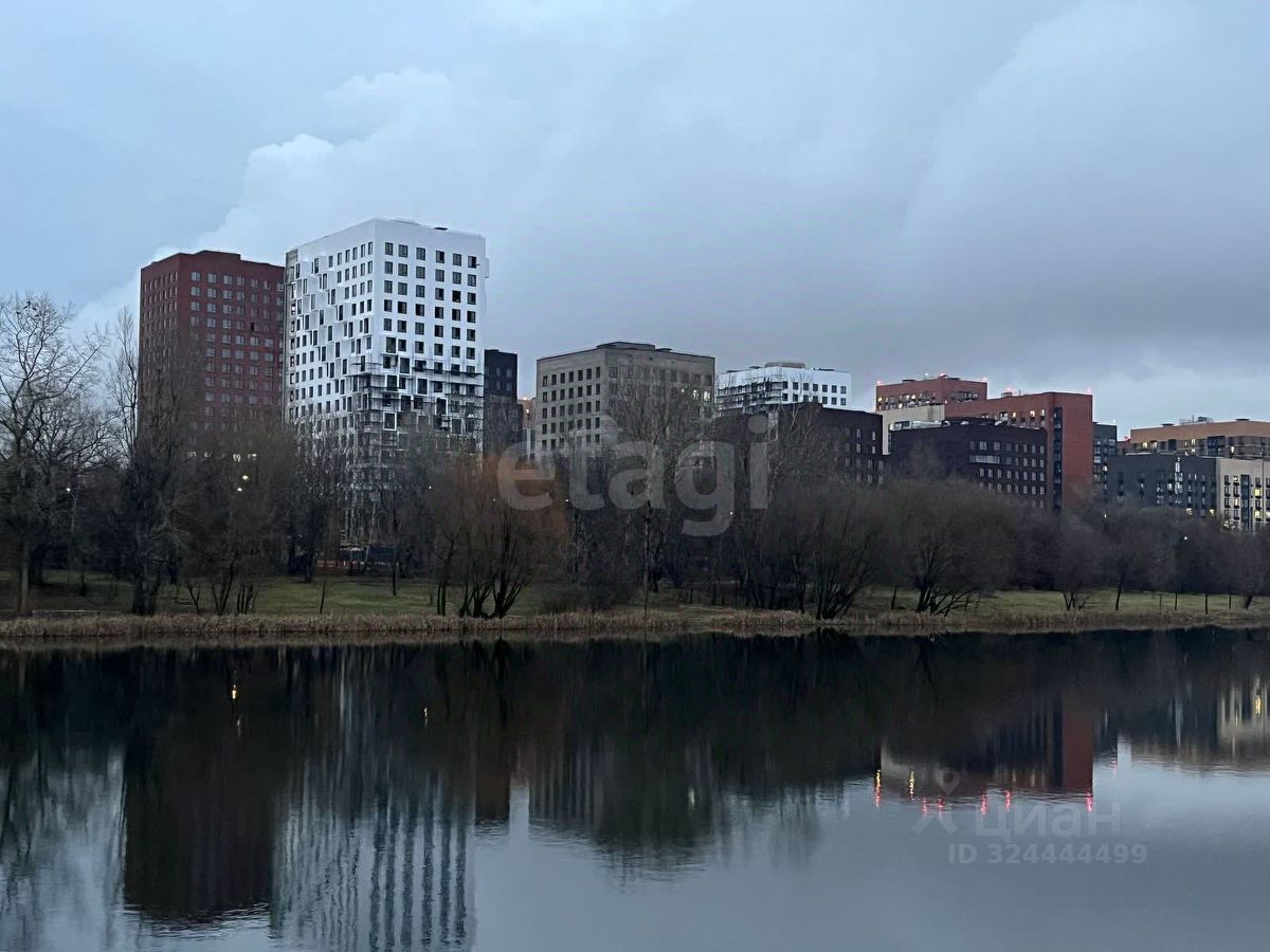 Продажа 1-комн квартиры на вторичном рынке Сиреневый бульвар, вл4/5