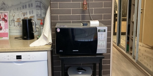 4-комн квартира Кедрова ул, 19