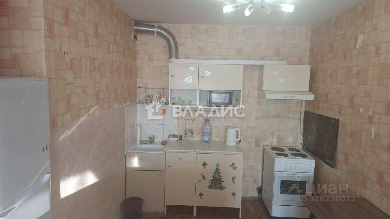 Продажа 1-комн квартиры на вторичном рынке Восточный мкр, Октябрьский пгт, 1