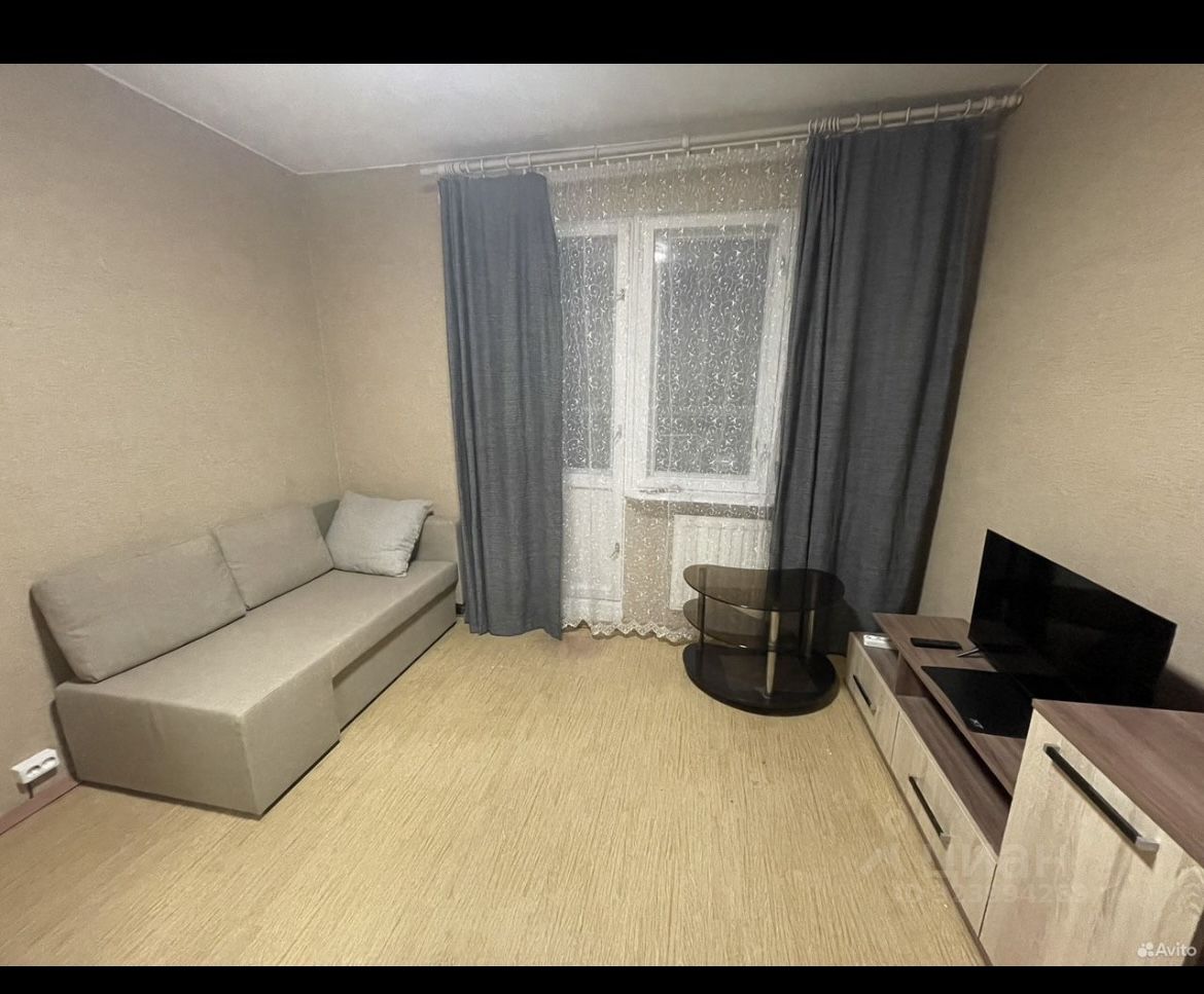 Продажа комнаты улица Котина, 7К1