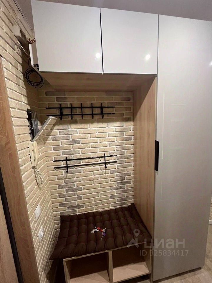 Продажа 1-комн квартиры на вторичном рынке Будапештская улица, 88К1