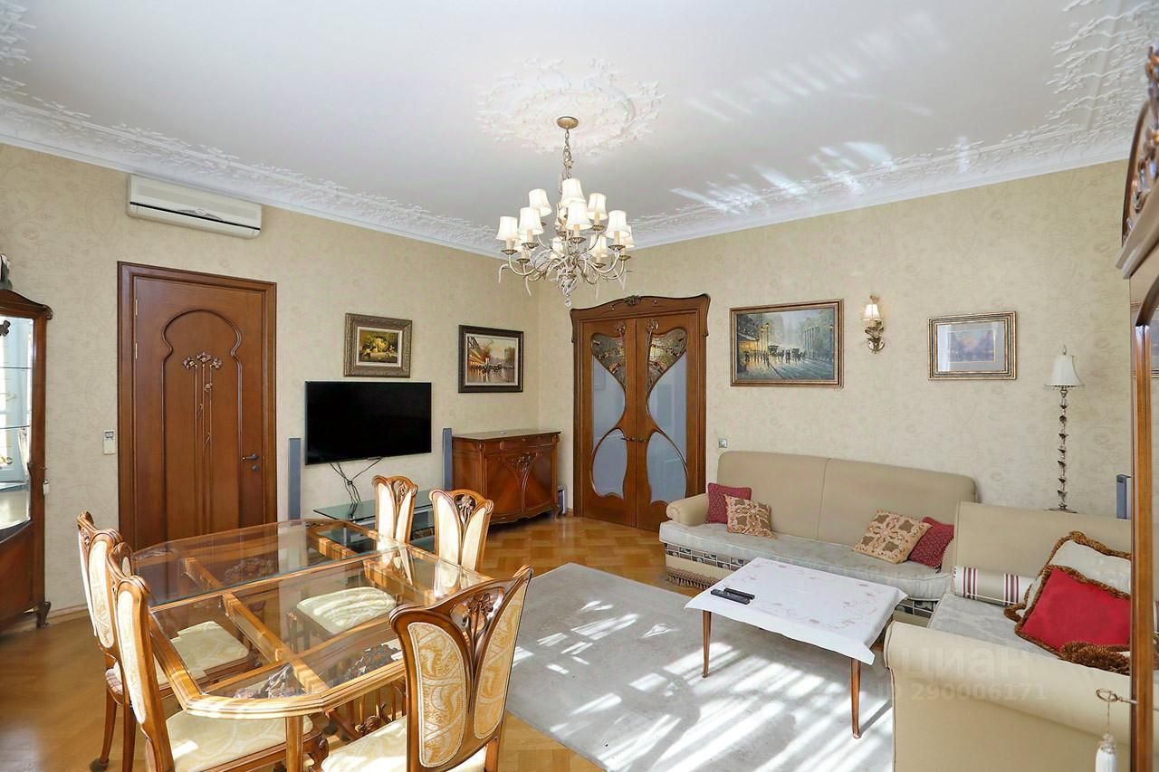 Аренда 3-комн квартиры на вторичном рынке улица Спиридоновка, 15