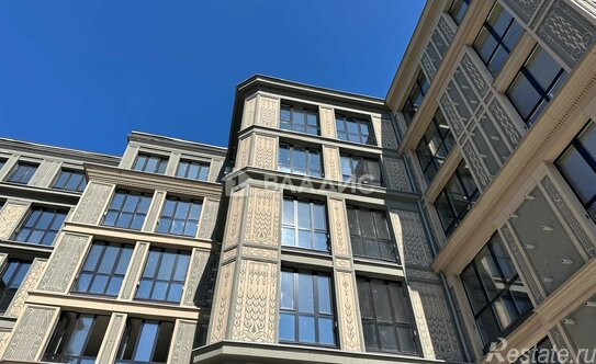 Продажа 3-комн квартиры на вторичном рынке 12-я линия,  д. 41,  к. 2