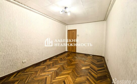 Продажа 2-комн квартиры на вторичном рынке Большевиков пр-кт,  д. 55