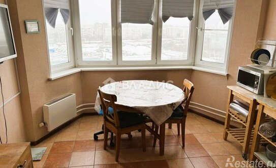 Продажа 2-комн квартиры на вторичном рынке Юрловский проезд,  д. 14,  к. 3