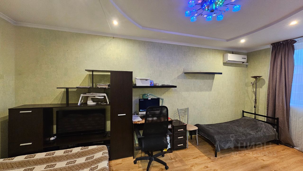 Продажа 1-комн квартиры на вторичном рынке Октябрьский пгт, улица Спортивная, 2