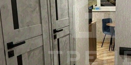 2-комн квартира улица Есенина, 8К1