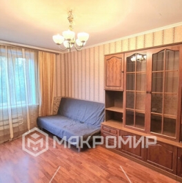 Продажа 1-комн квартиры на вторичном рынке Валдайский проезд,  д. 12