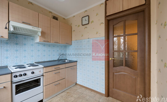 Продажа 3-комн квартиры на вторичном рынке Новочеркасский б-р,  д. 22