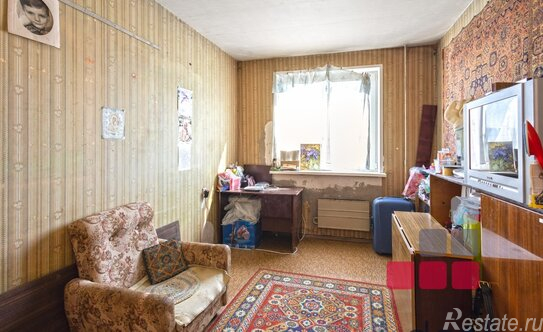 Продажа 2-комн квартиры на вторичном рынке Венёвская улица,  д. 1