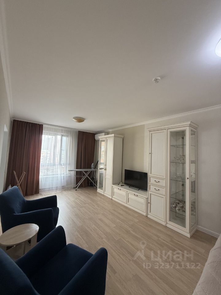 Аренда 1-комн квартиры на вторичном рынке Ярцевская улица, 24К2