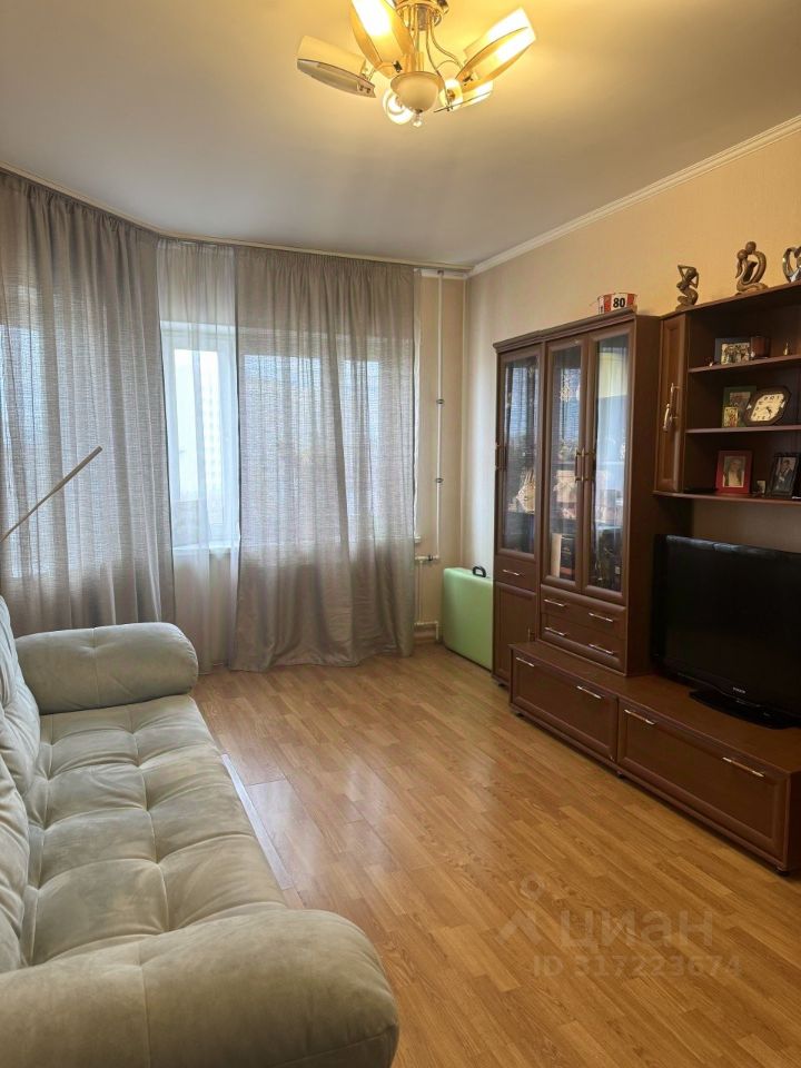 Продажа 4-комн квартиры на вторичном рынке Варшавская улица, 23К1