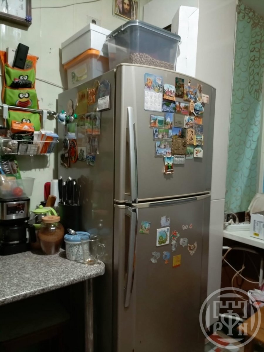 Продажа 3-комн квартиры на вторичном рынке Колпино г., Коммуны пл.,  д. 5