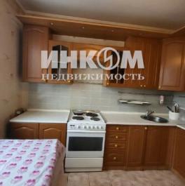 Продажа 3-комн квартиры на вторичном рынке улица Менжинского