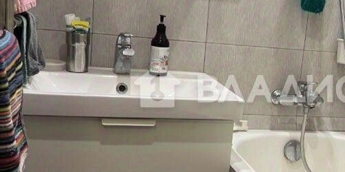 3-комн квартира улица Шелгунова, 6к1