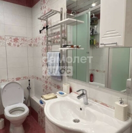 Продажа 1-комн квартиры на вторичном рынке Очаковская Б. ул,  д. 12 к5