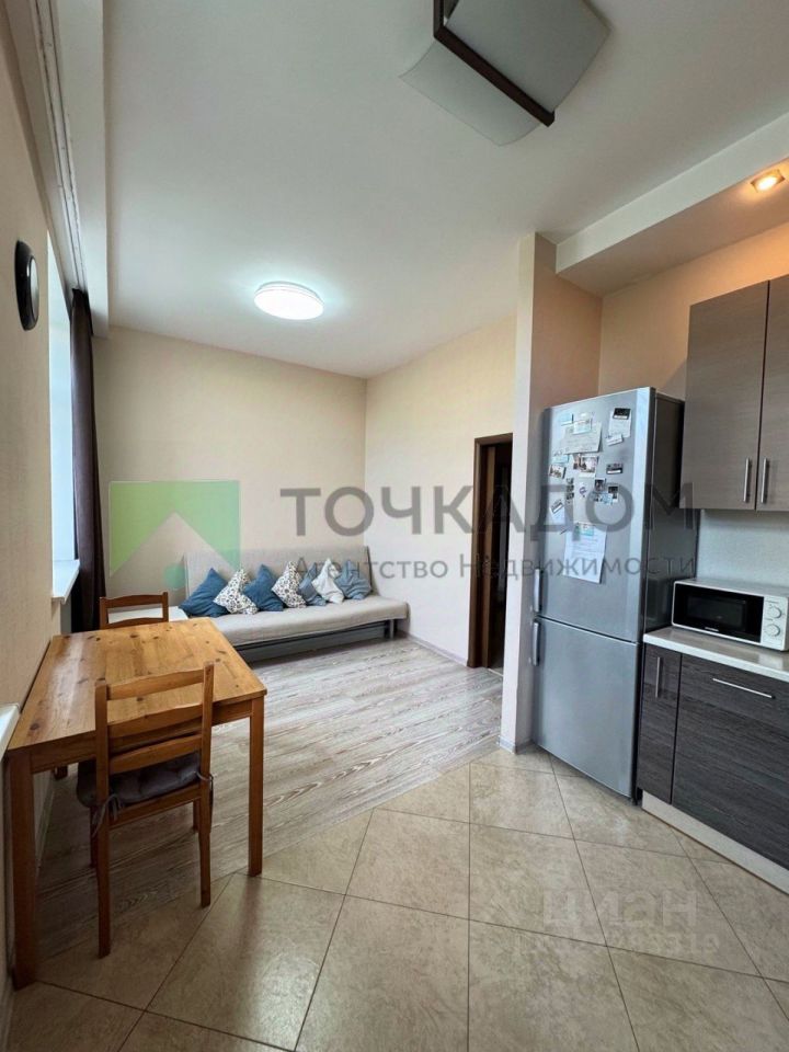 Продажа 2-комн квартиры на вторичном рынке улица Типанова, 5