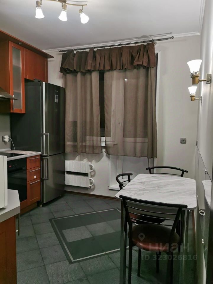 Продажа 3-комн квартиры на вторичном рынке Таллинская улица, 19К1