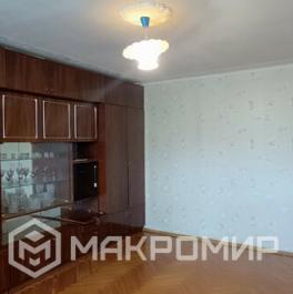 Продажа 2-комн квартиры на вторичном рынке Северный пр-кт,  д. 24,  к. 1