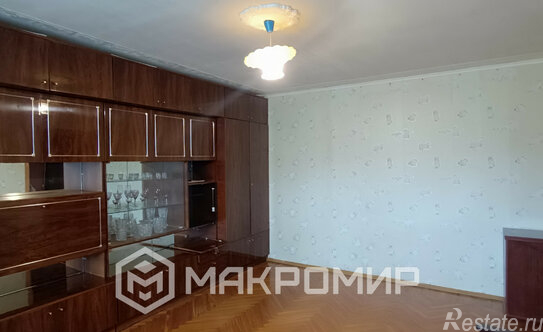 Продажа 2-комн квартиры на вторичном рынке Северный пр-кт,  д. 24,  к. 1