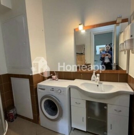 Продажа 3-комн квартиры на вторичном рынке Неопалимовский 1-й пер,  д. 11/22