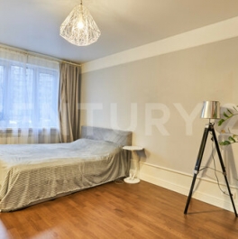 Продажа 2-комн квартиры на вторичном рынке Кузнецова пр-кт,  д. 17