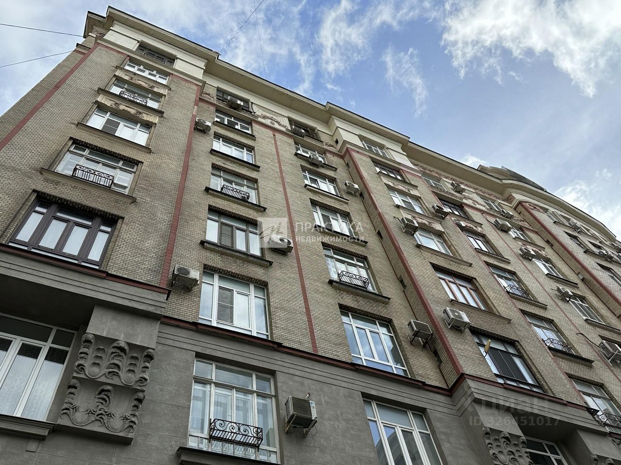 Продажа 2-комн квартиры на вторичном рынке Большой Гнездниковский переулок, 10