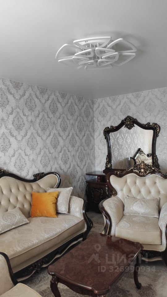 Аренда 2-комн квартиры на вторичном рынке Северный проспект, 127к2