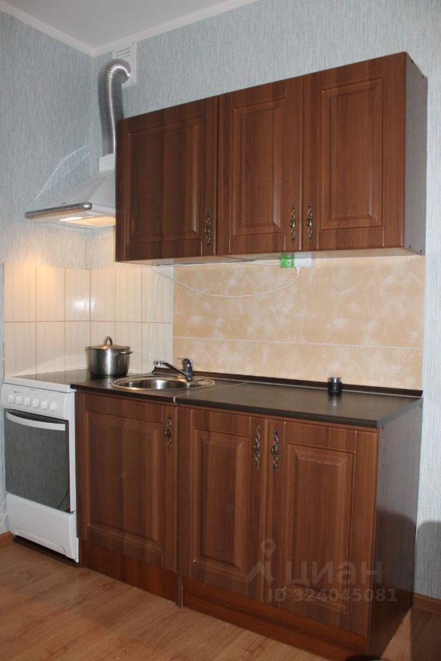 Аренда 1-комн квартиры на вторичном рынке Реутов, Юбилейный проспект, 72