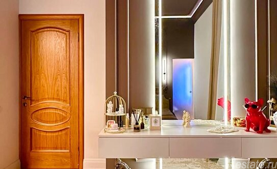 Продажа 2-комн квартиры на вторичном рынке Мытнинская улица,  д. 9