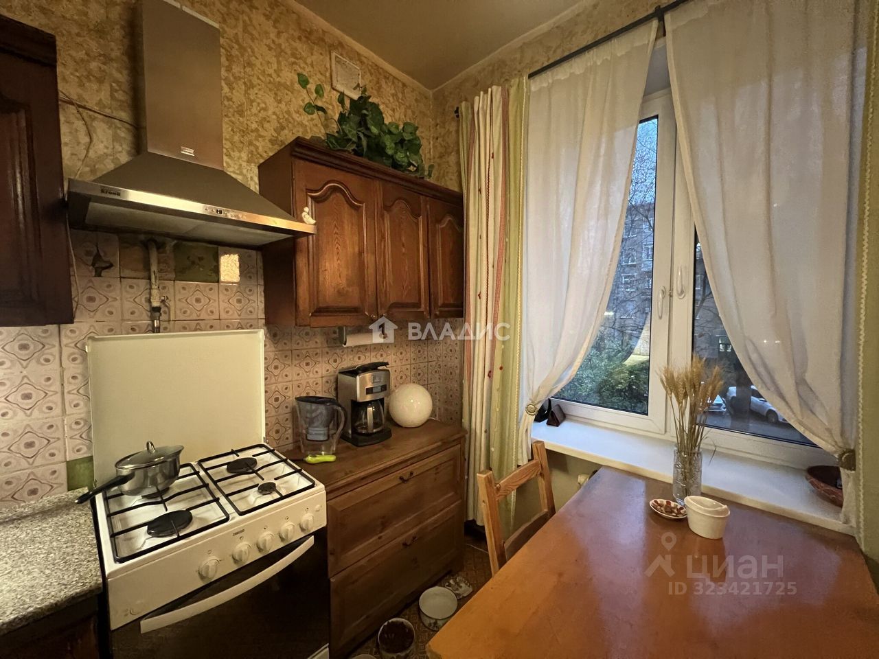 Продажа 3-комн квартиры на вторичном рынке улица Винокурова, 12К3