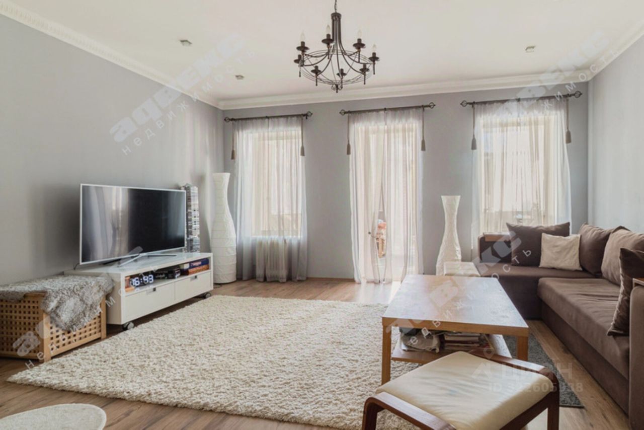 Продажа дома Лебяжье городской поселок, улица Приморская, 31